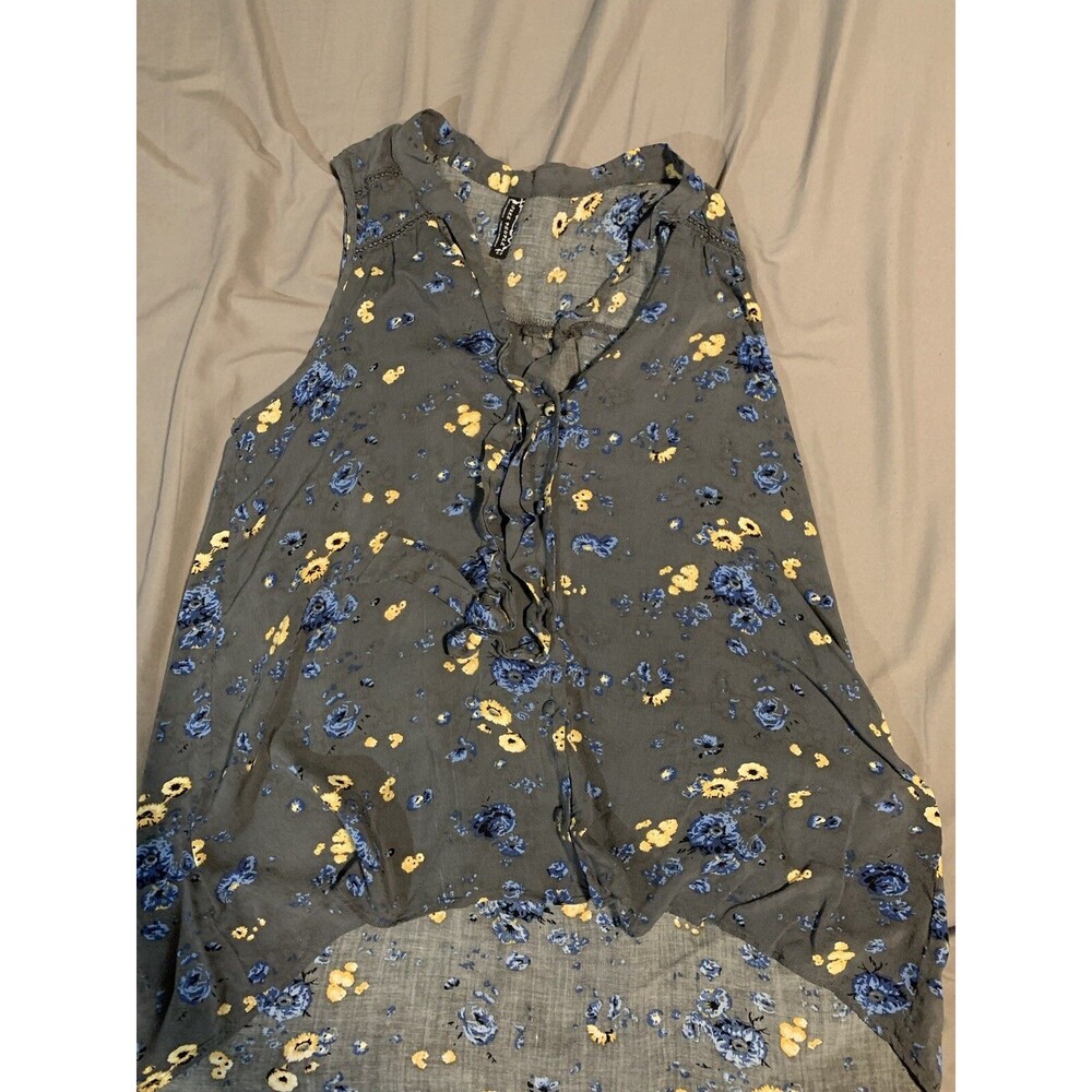 FREE PEOPLE Women's GRAY, Blue & Yellow FLORAL SLEEVELESS SHIRT SIZE SMALL